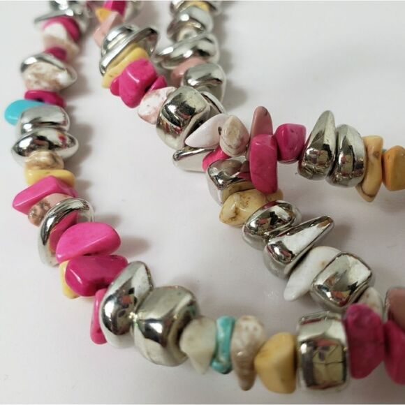 WIRE MULTI-STRAND Beaded Stones Necklace - Picture 5 of 6